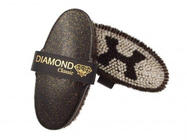 Die klassische HAAS Bürste Diamond Classic im Diamond Look. Damit auch jedes Stäubchen keine Chance hat.